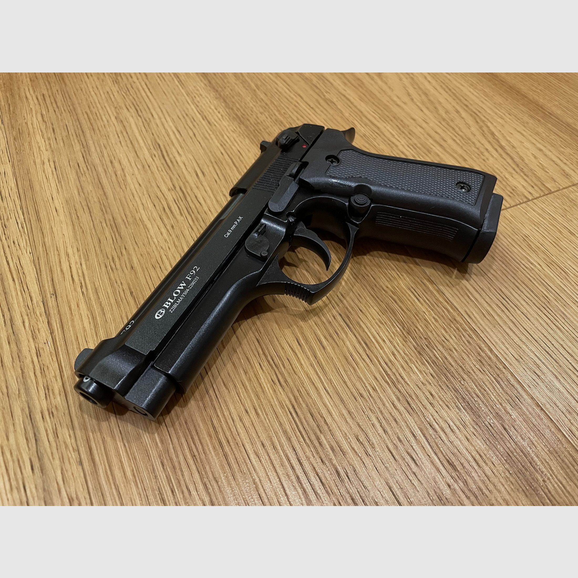 BLOW F92 Black / Black – 9 mm P.A.K. / Beretta 92F replica / Replica – EU-wide shipping / EU-wide shipping, image 4 of 4