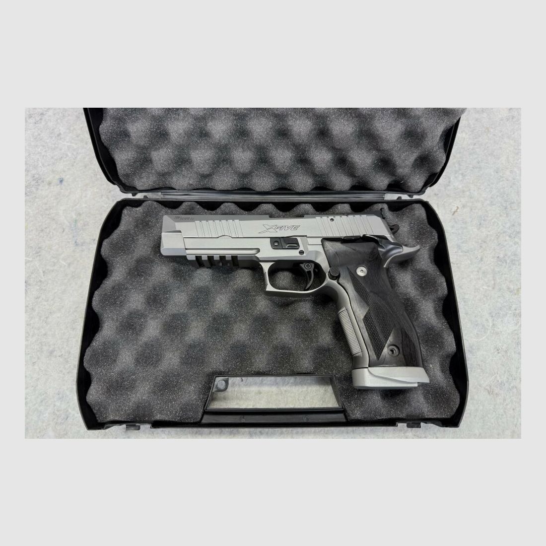 SIG Sauer P226 X-Five Supermatch 9mmLuger