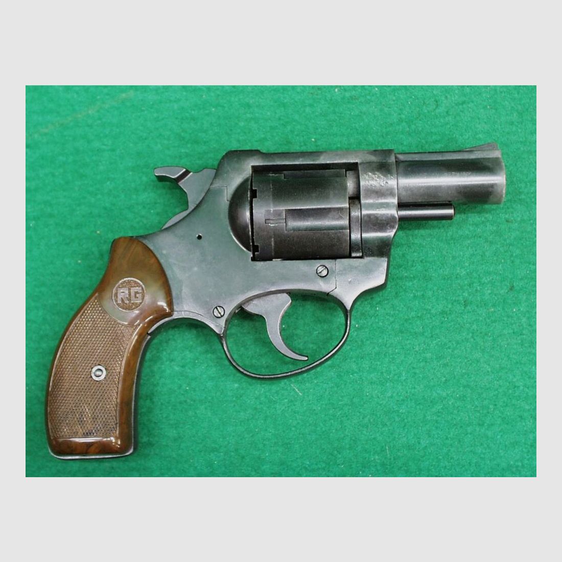 Röhm RG 79 9mm Knall