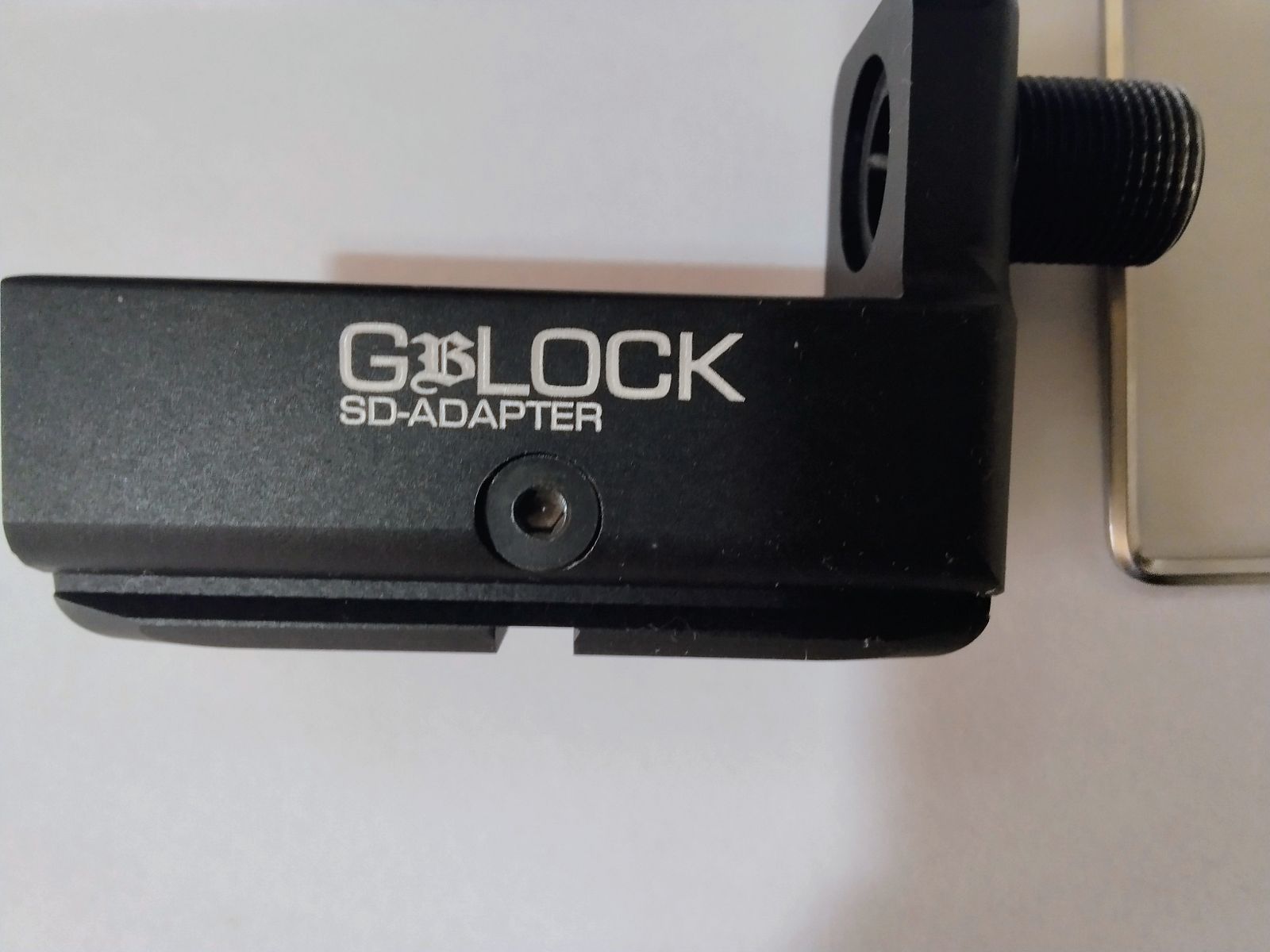 GbLOCK-adapter voor Glock 17 T4E kaliber 0,43 om een demper te installeren