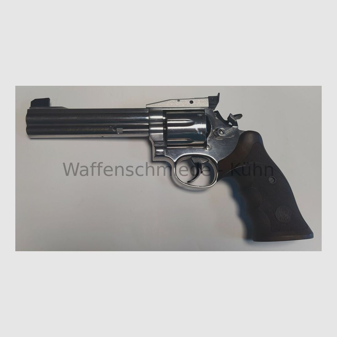 Smith & Wesson Target Champion 686