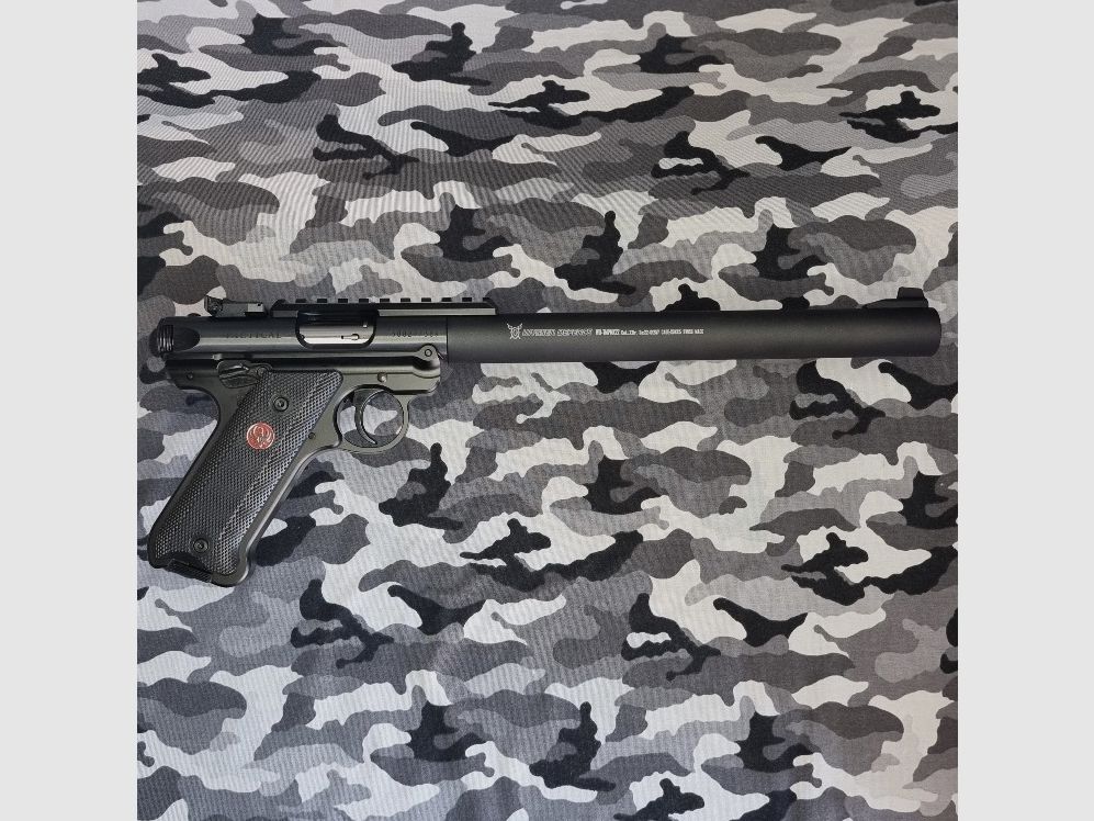 Pistole Ruger Mod. Mark IV Tactical .22 LR mit integriertem Schalldämpfer, Bild 2 von 10
