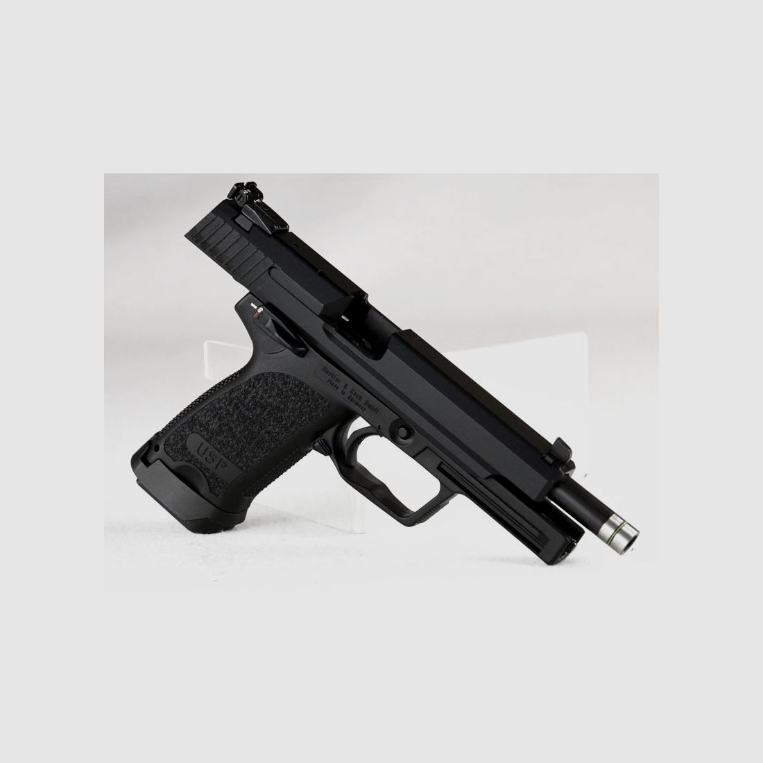 Heckler & Koch USP Expert 9 mm Luger, brüniert