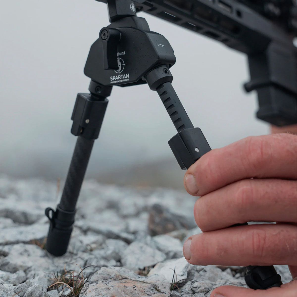 BIPIEDE – SPARTAN PRECISION EQUIPMENT – JAVELIN® PRO HUNT TAC BIPOD | Ultra-lightweight | Quick Detach, immagine 5 di 19