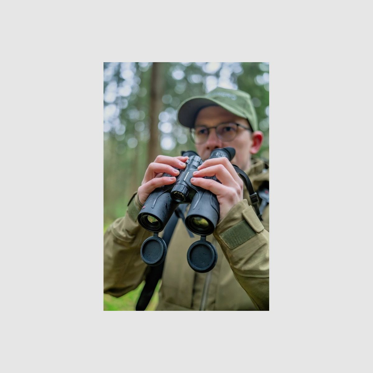 HIKMICRO Binocular Habrok 4K HE25L 2.0 5.5-22x60