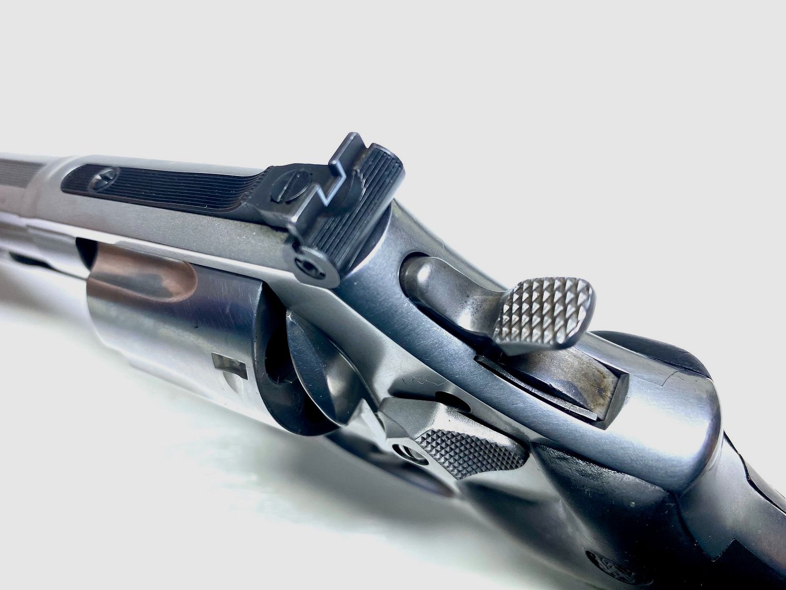Revolver Smith & Wesson modèle 686 Cal 357 Mag. 6" Inox, image 4 sur 7