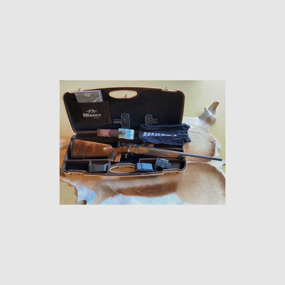 Blaser R 8 Attaché .308,  Atzl Abzug