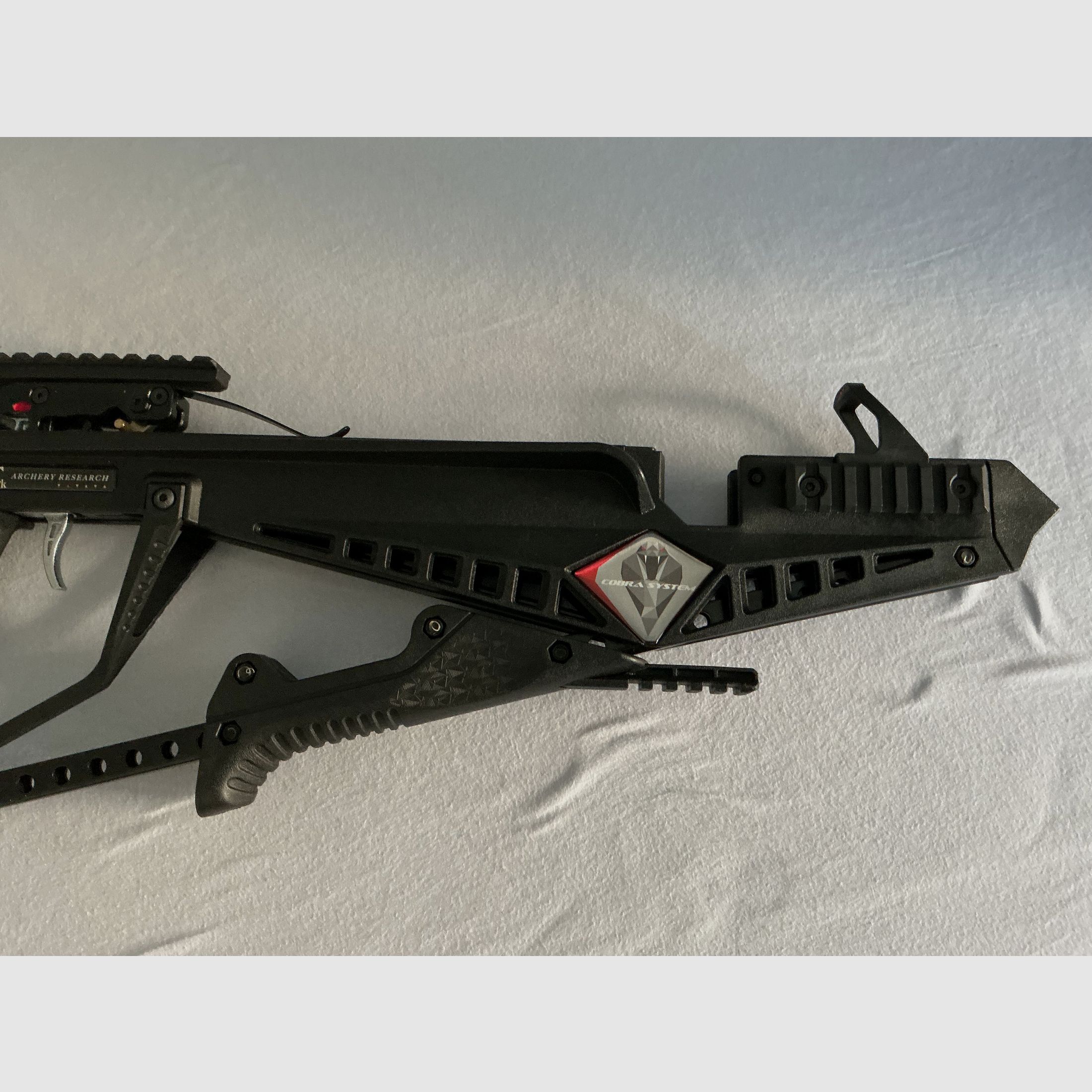 EK Archery Cobra R9 Deluxe