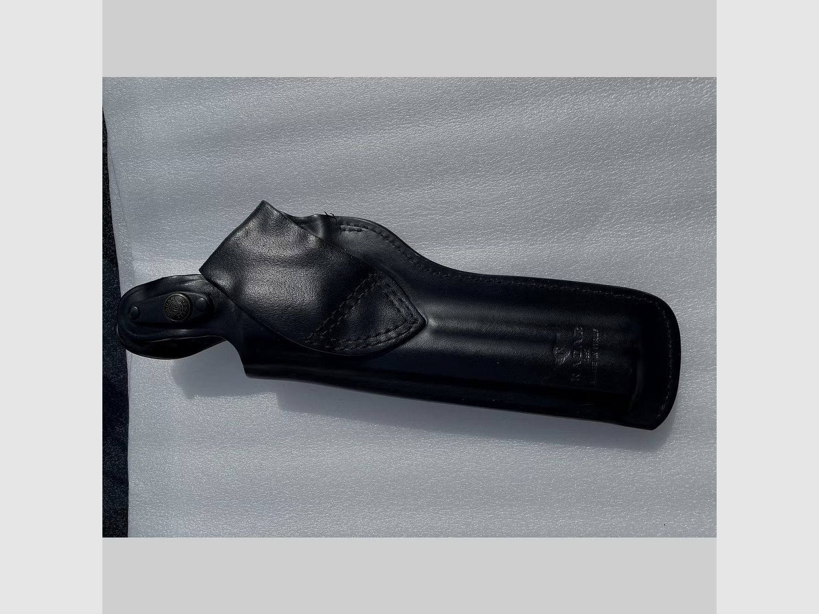 Revólver S&W Mod. 686 Champion de Tiro, 6", Cal. .357 Mag., acero inoxidable/mate
