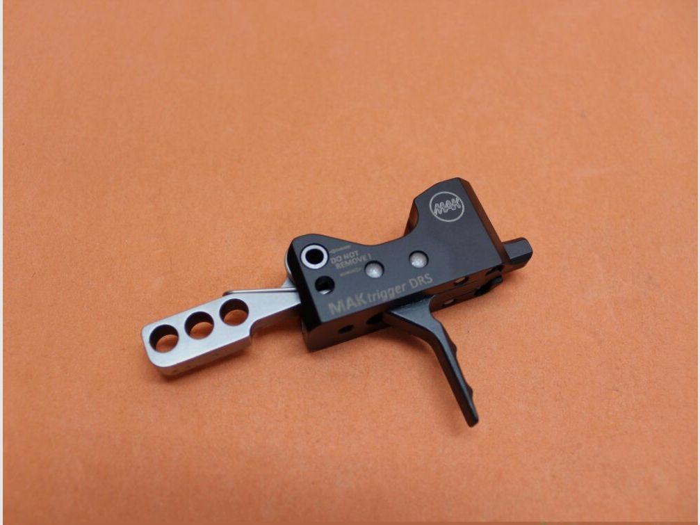 MAK. AR-15 Einstellbarer Sportabzug gerade MAKTrigger DRS (ca. 11-30,0 N) , z.B. Aim15/OA-15/HERA