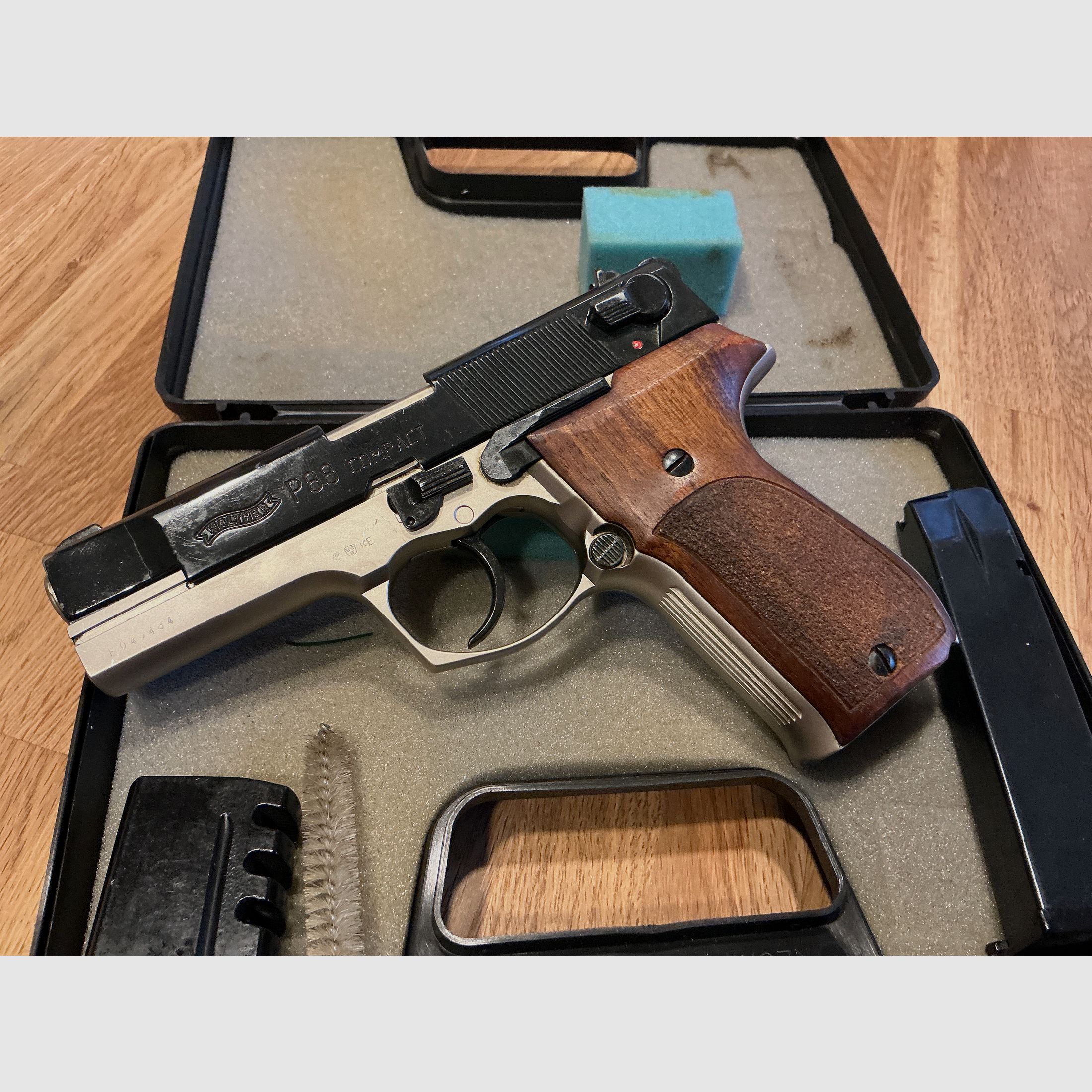 Walther P88-9 Compact 9mm PAK, defective as a spare part