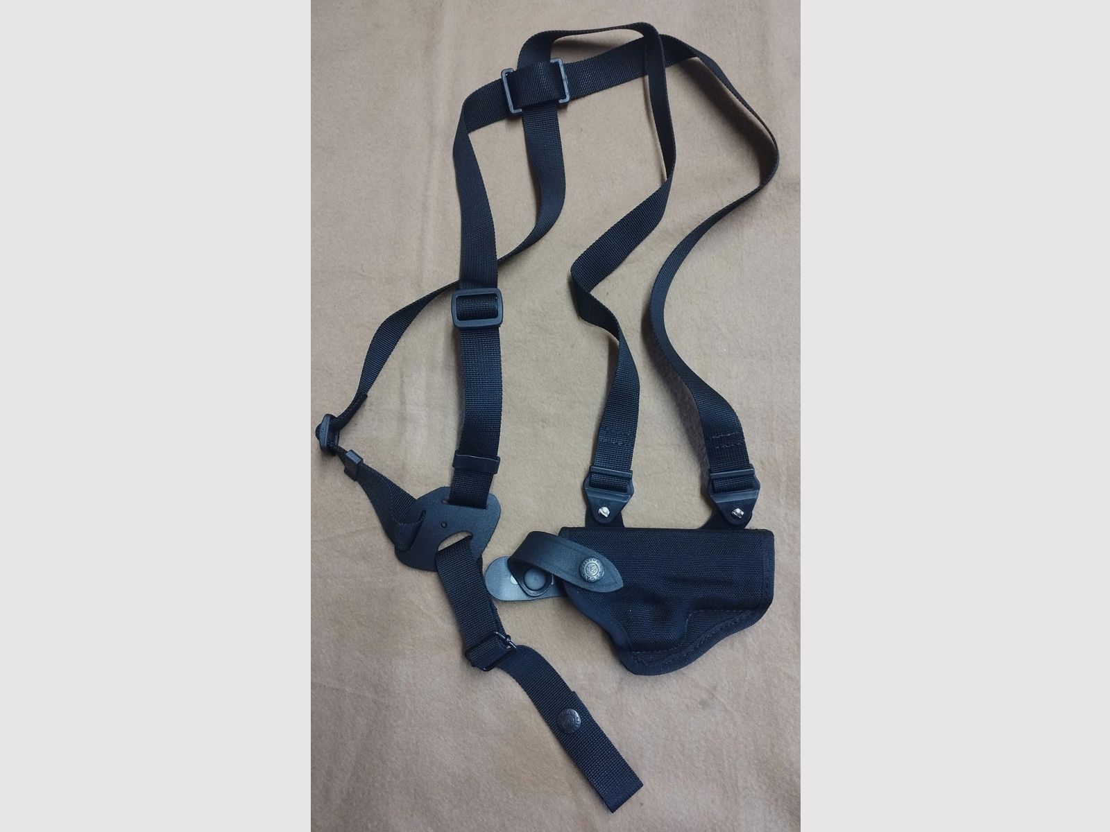 Unterarm- und Seitenholster für Beretta 81/84 Vega Cordura Schwarz, Bild 1 von 8