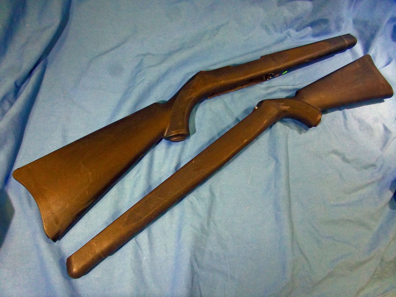 Crosse d’origine RUGER pour 10/22, image 1 sur 2