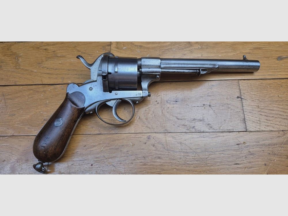 Schöner Revolver Typ Lefaucheux — Belgische Qualitätsfertigung — Kal. 12 mm broche — Großes Modell — Monomatrikulation — Marineanker — Sehr gute Mechanik und exzellenter Lauf – Sehr gutes Stück in TBE/TBE+, Bild 2 von 27