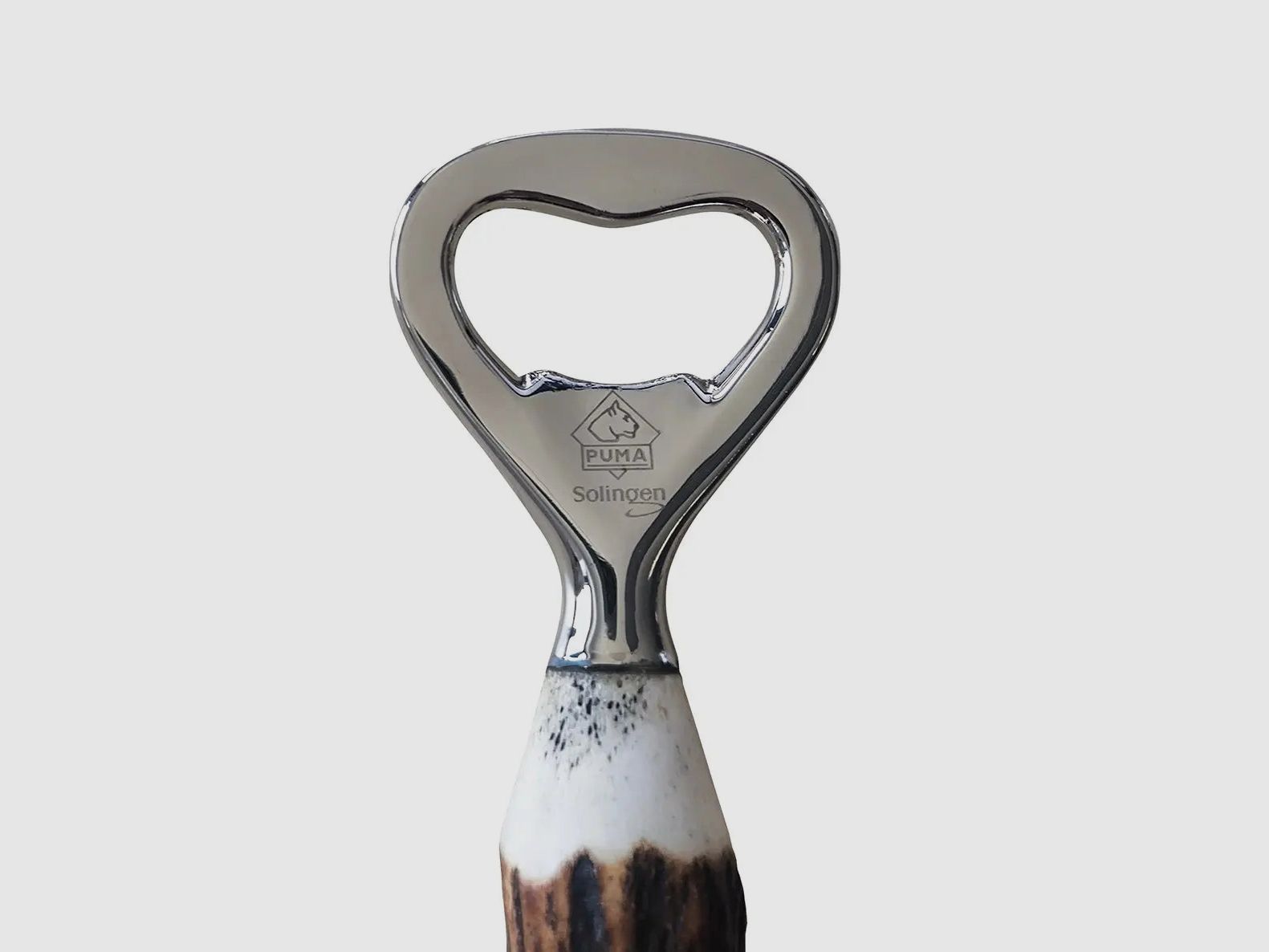 PUMA Flaschenöffner Hirschhorn