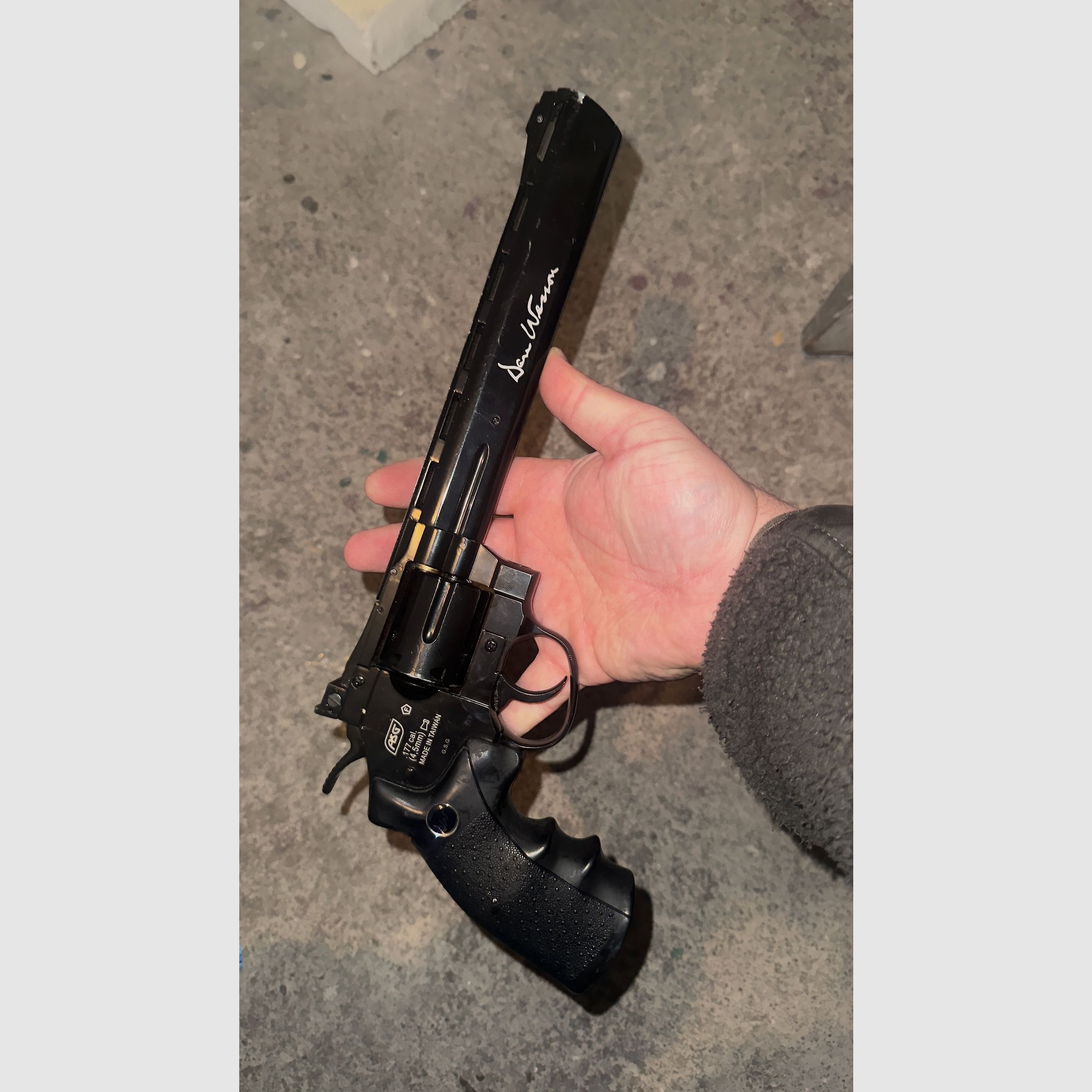 DanWesson ASG 8zoll 4,5 mm Diabolo co2