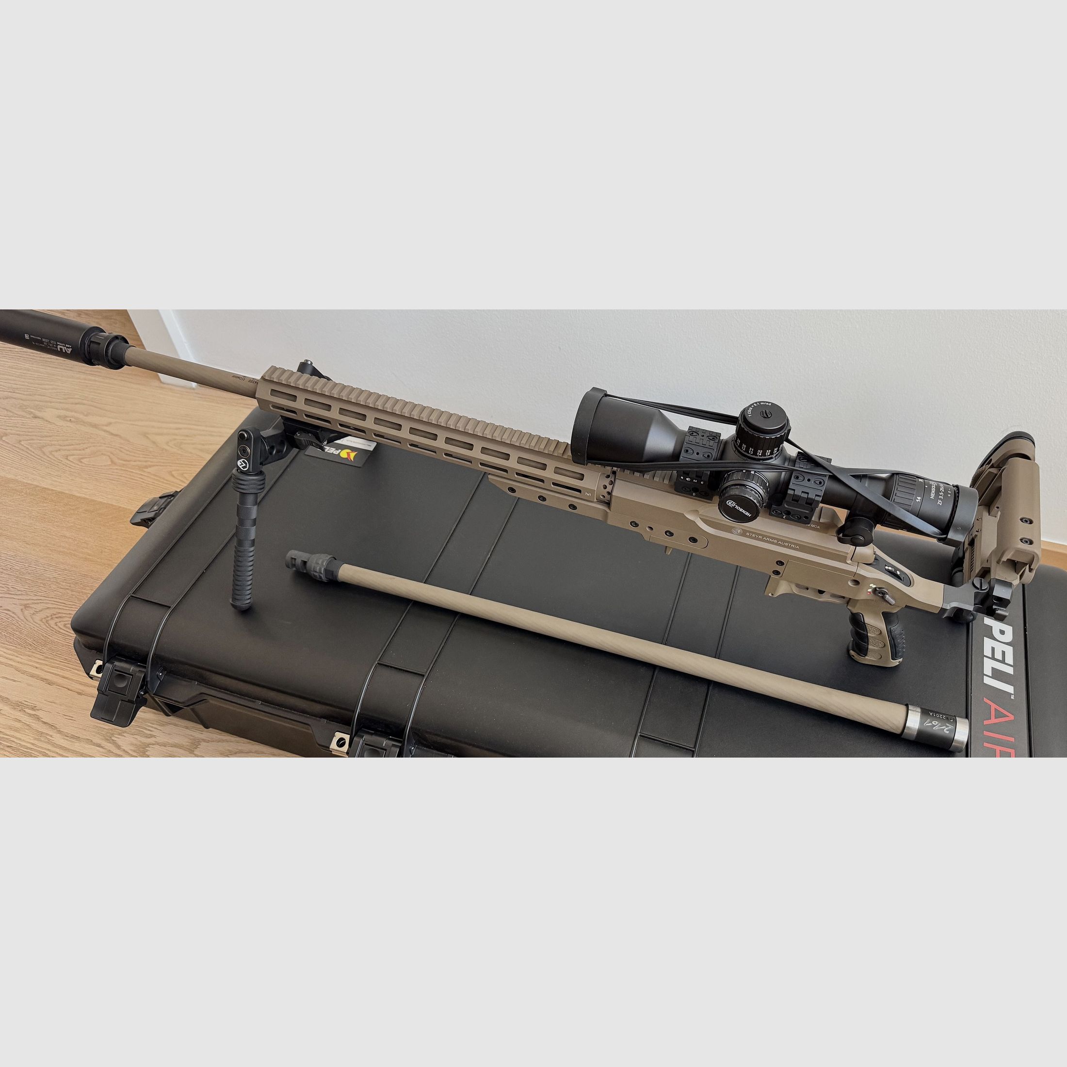Exklusives Komplett-Setup – Steyr SSG M1 in .338 Lapua Mag. mit Wechsellauf 6.5 Creedmoor & Premium-Zubehör
