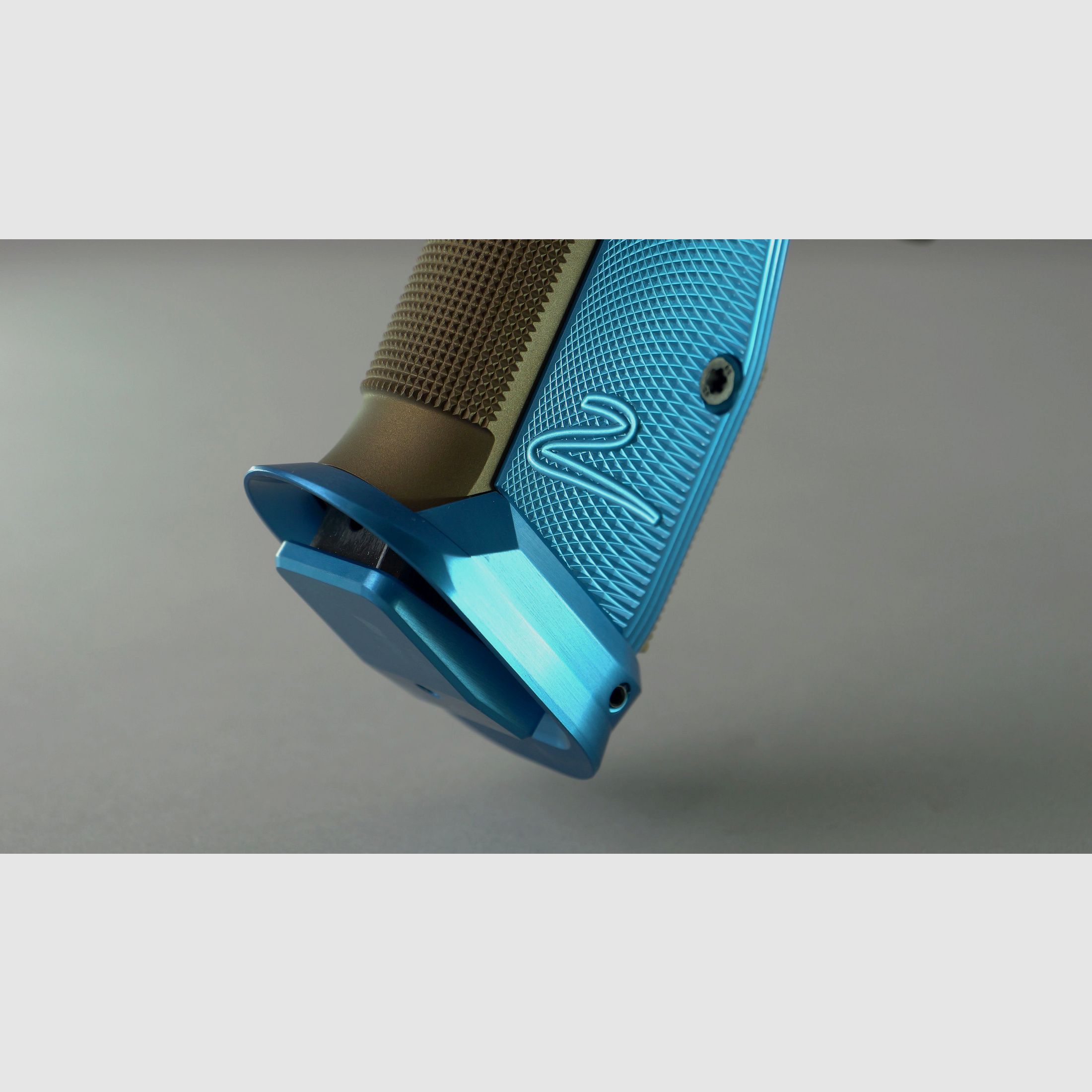 CZ TS2 Spalona Brąz "Niebieskie Niebo" 9mm Edycja Specjalna