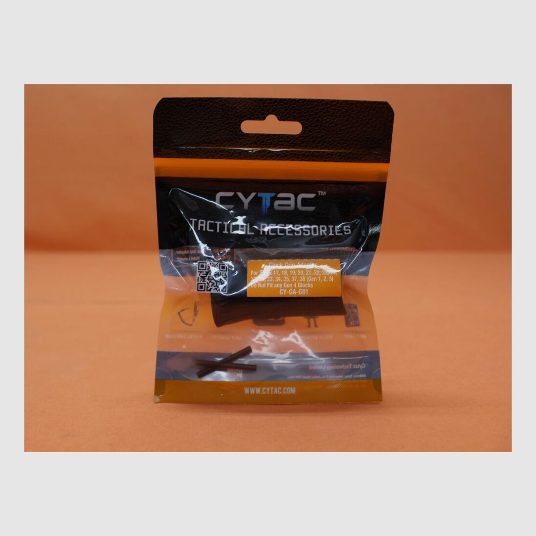 Adaptador de empuñadura CYTAC (CY-GA-G01) de polímero negro con Beavertail