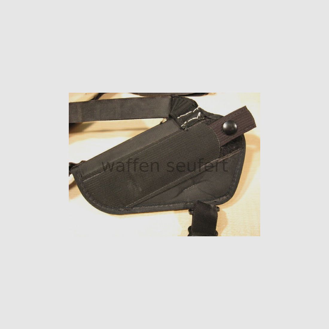 Uncle Mike's Sidekick Nylon Shoulder Holster 4 Inch Revolver
