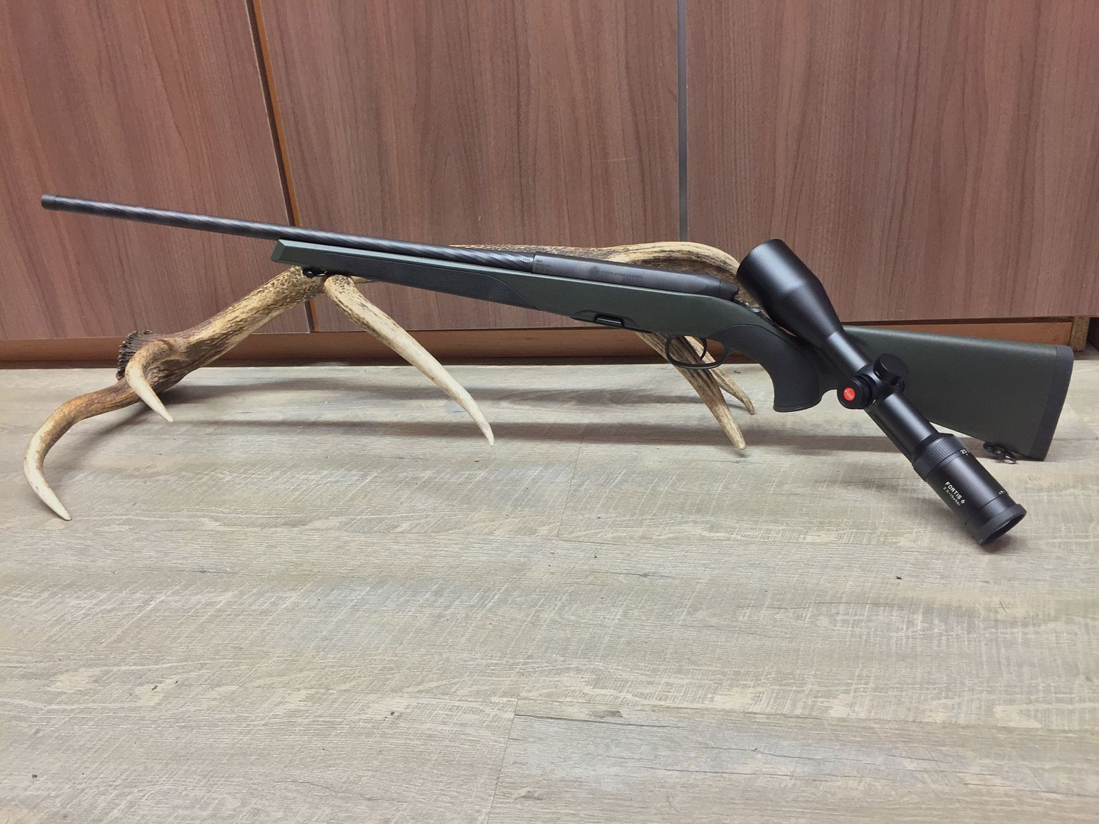 Steyr Mannlicher SM 12 SX, with Leica Fortis 6 2.5-15x56 i
