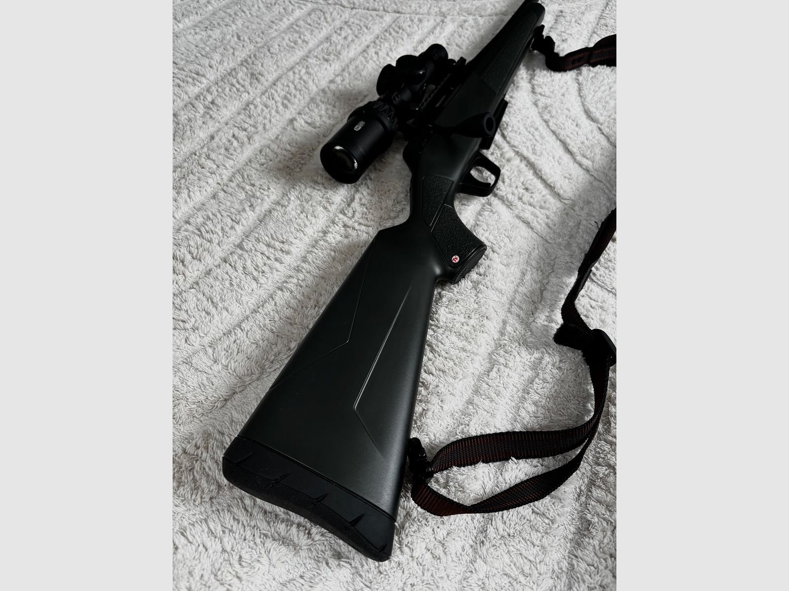Winchester Repetierbüchse XPR Stealth.308 mit Meopta Zielfernrohr Optika6 1–6x24 RD SFP