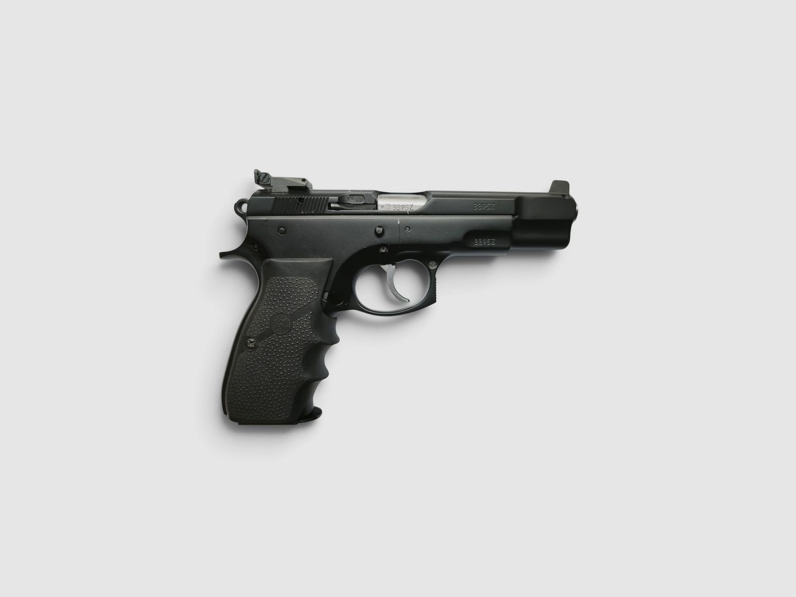 Pistola CZ 75 B 9 X 19 usata