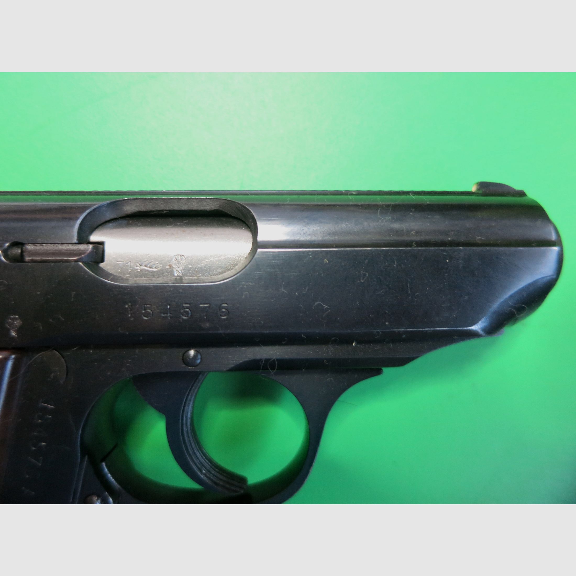 Halbautomatische Pistole, Walther PPK, Kal. 9 mm Kurz, braune Griffschalen       #74