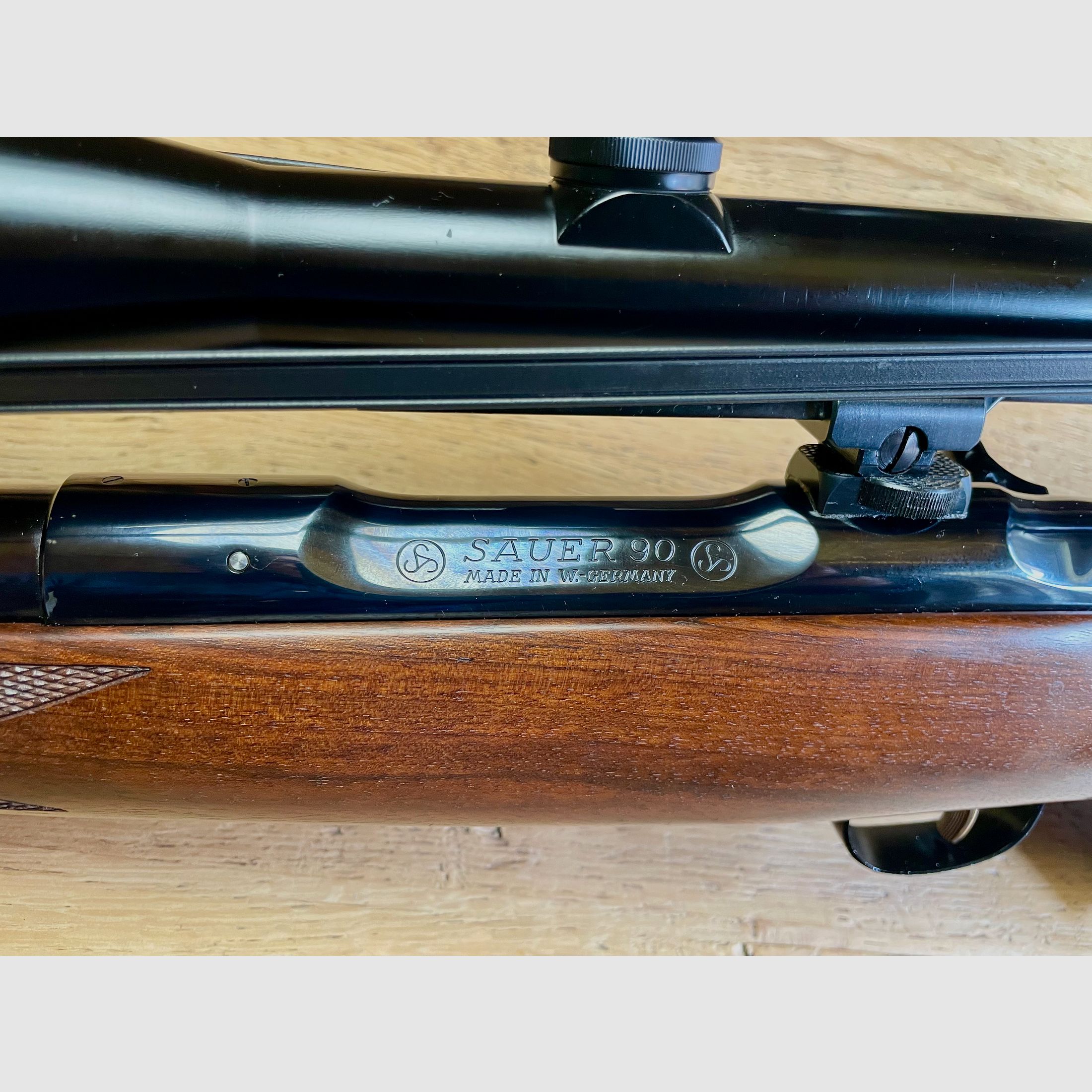 Repetierbüchse J.P. Sauer & Sohn Mod. Sauer 90 Kal. .300WeathMag mit ZF Zeiss Diavari Z