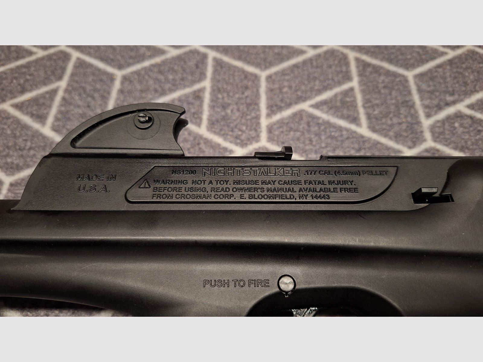 Crosman Nightstalker 4,5 Diabolo CO2 - RARITÉ! Silencieux + 10 chargeurs !
