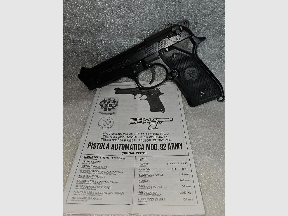 Knall & Gaspistole Modell 92 ARMY 8mm PTB 478 ohne Magazin.