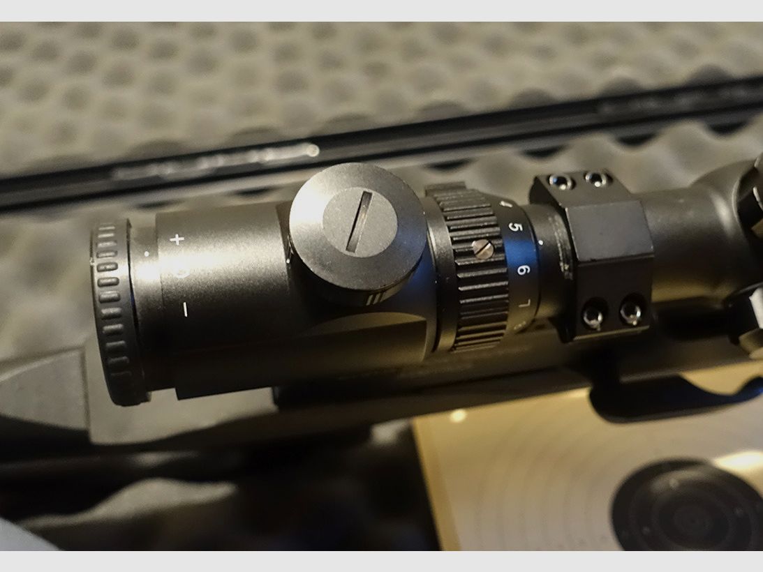 Steyr Hunting LG110 / 5 mm / 35 Joule / Cannocchiale + accessori