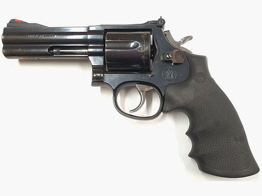 Smith & Wesson	 Mod.586-4 4"