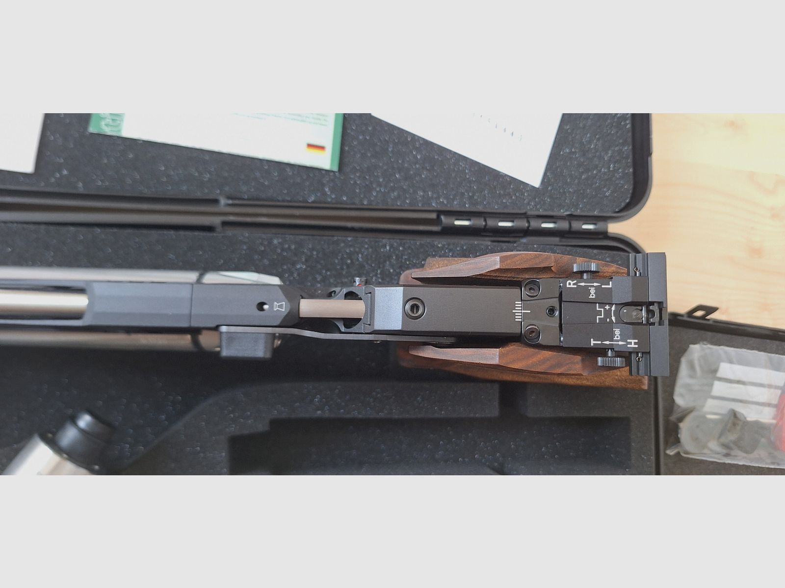 Feinwerkbau P8X Linkshänder (Gr.M)