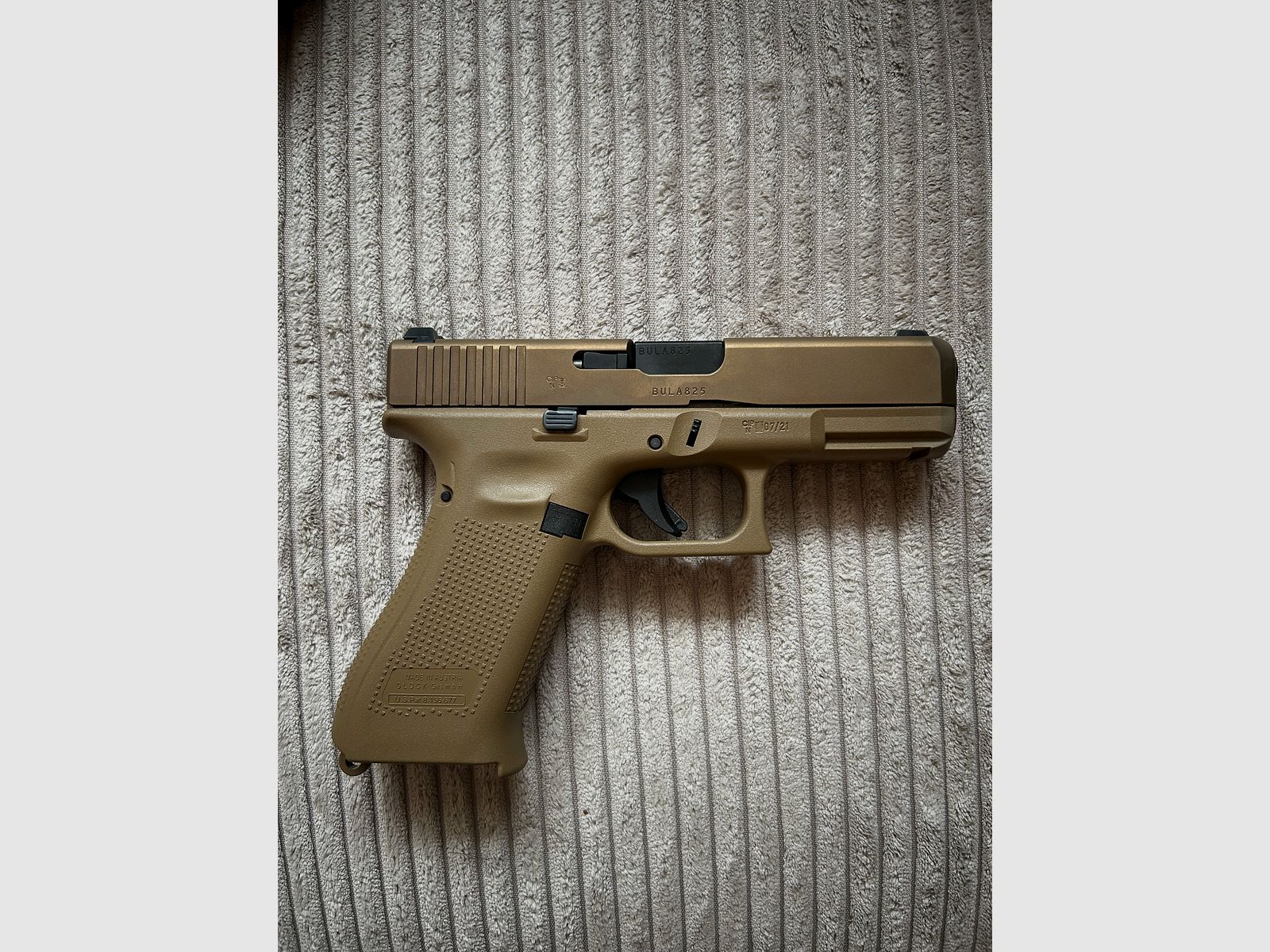 Glock 19x (Pistool Handwapen) Kaliber 9mm in Coyote