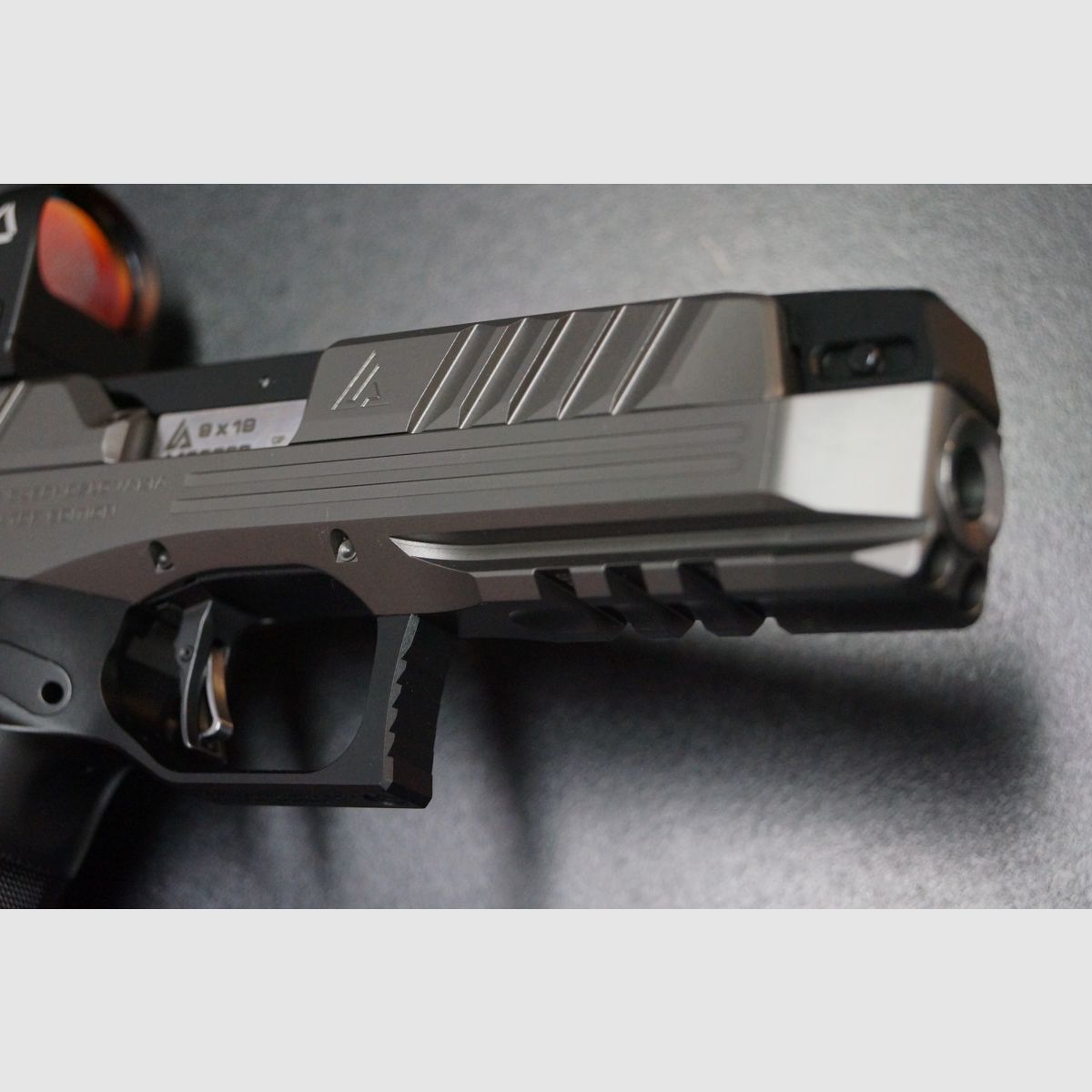 Laugo Arms Alien Creator Optic Kit Grigio Nero, immagine 5 di 11