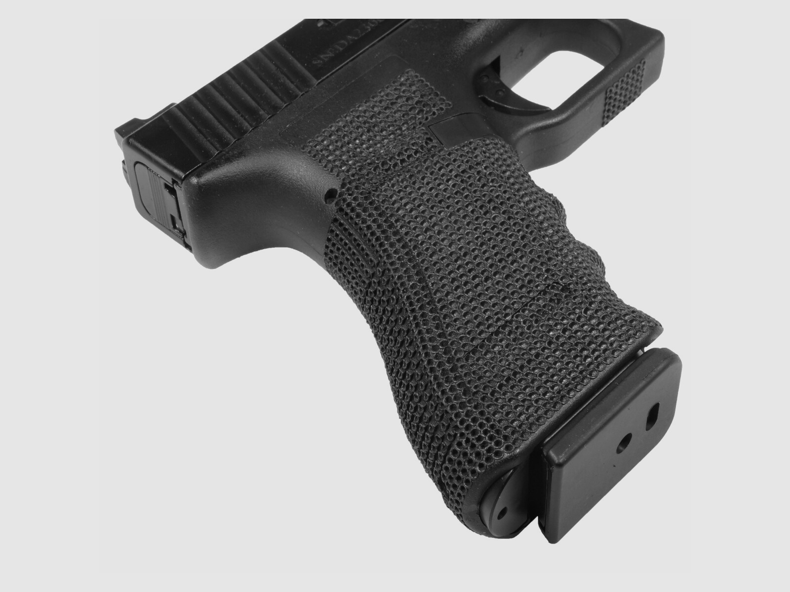 P04 GBB Airsoft Pistole in Schwarz | Delta Armory