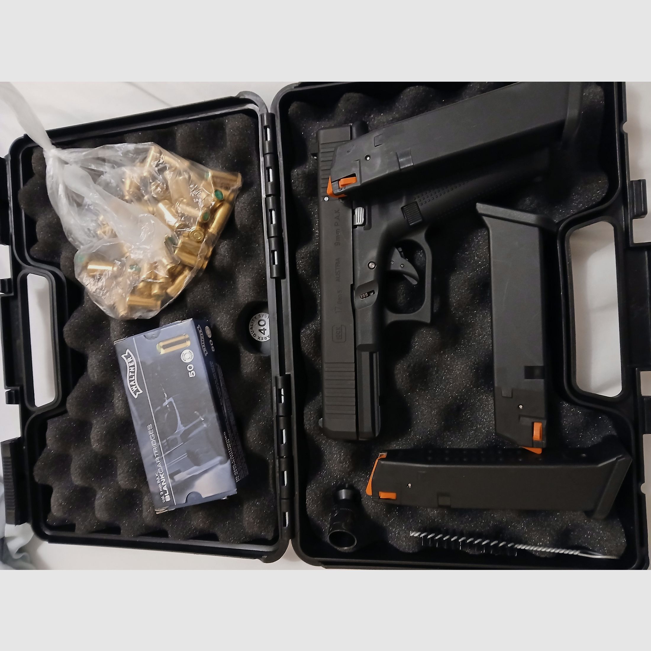 Glock 17 gen 5 3 Magazine 1 Packung munition und 30 Patronen 