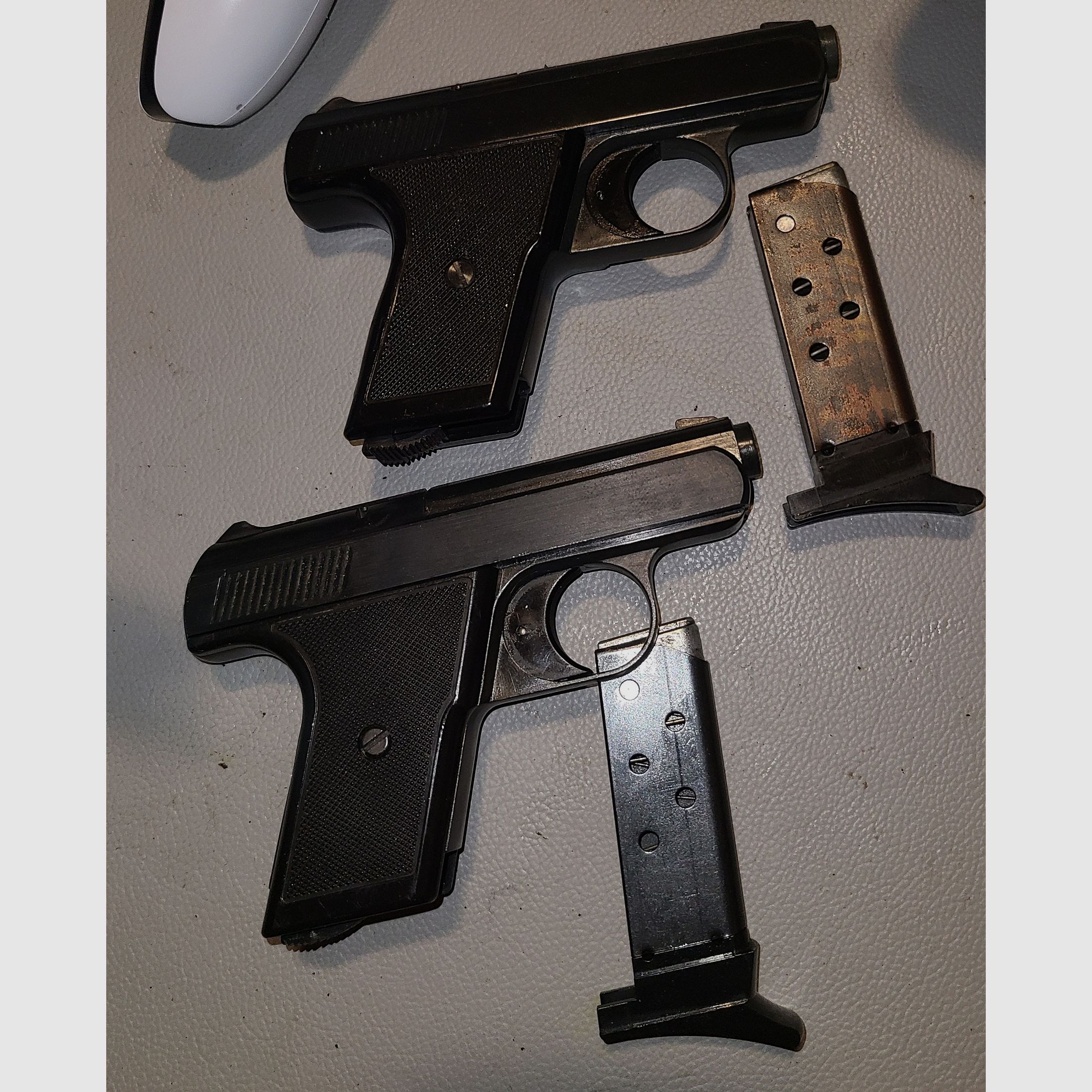 PERFECTA FBI 8000 + PROTEKTOR AUTOMATIK G5 / ohne Zubehör / cal. 8mm / PTB 387  / SCHRECKSCHUSS GAS PISTOLE SILVESTER SELBSTVERTEIDIGUNG SAMMLUNG / GEBRAUCHT 