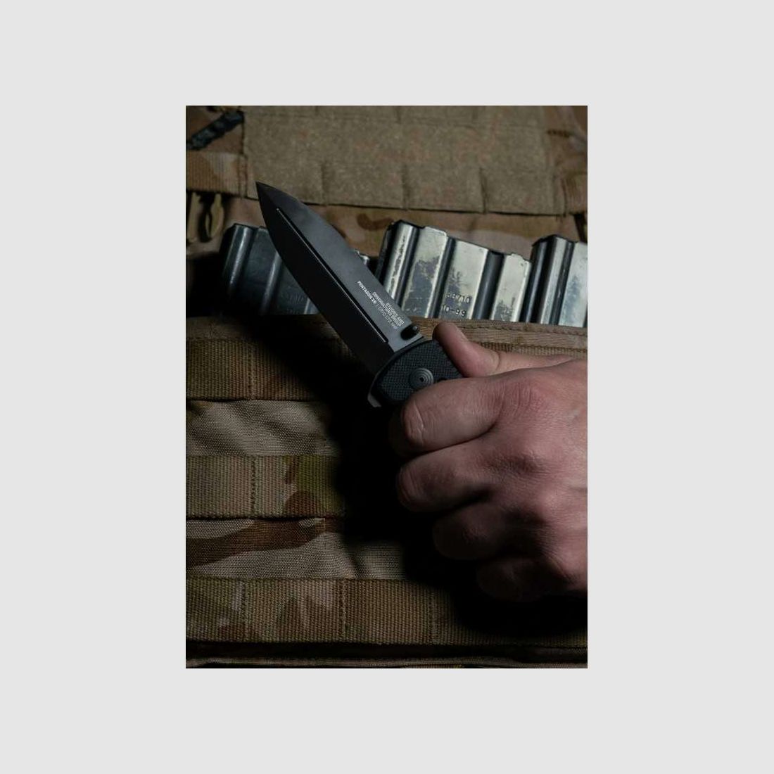 SOG Pentagon XR - Cuchillo de bolsillo negro