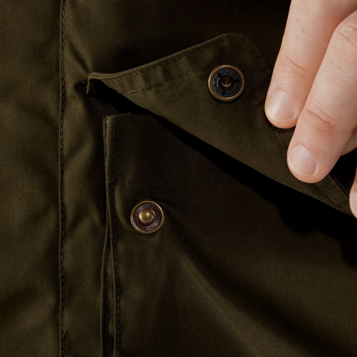 FJÄLLRÄVEN Sörmland Padded Jacket M Dark Olive