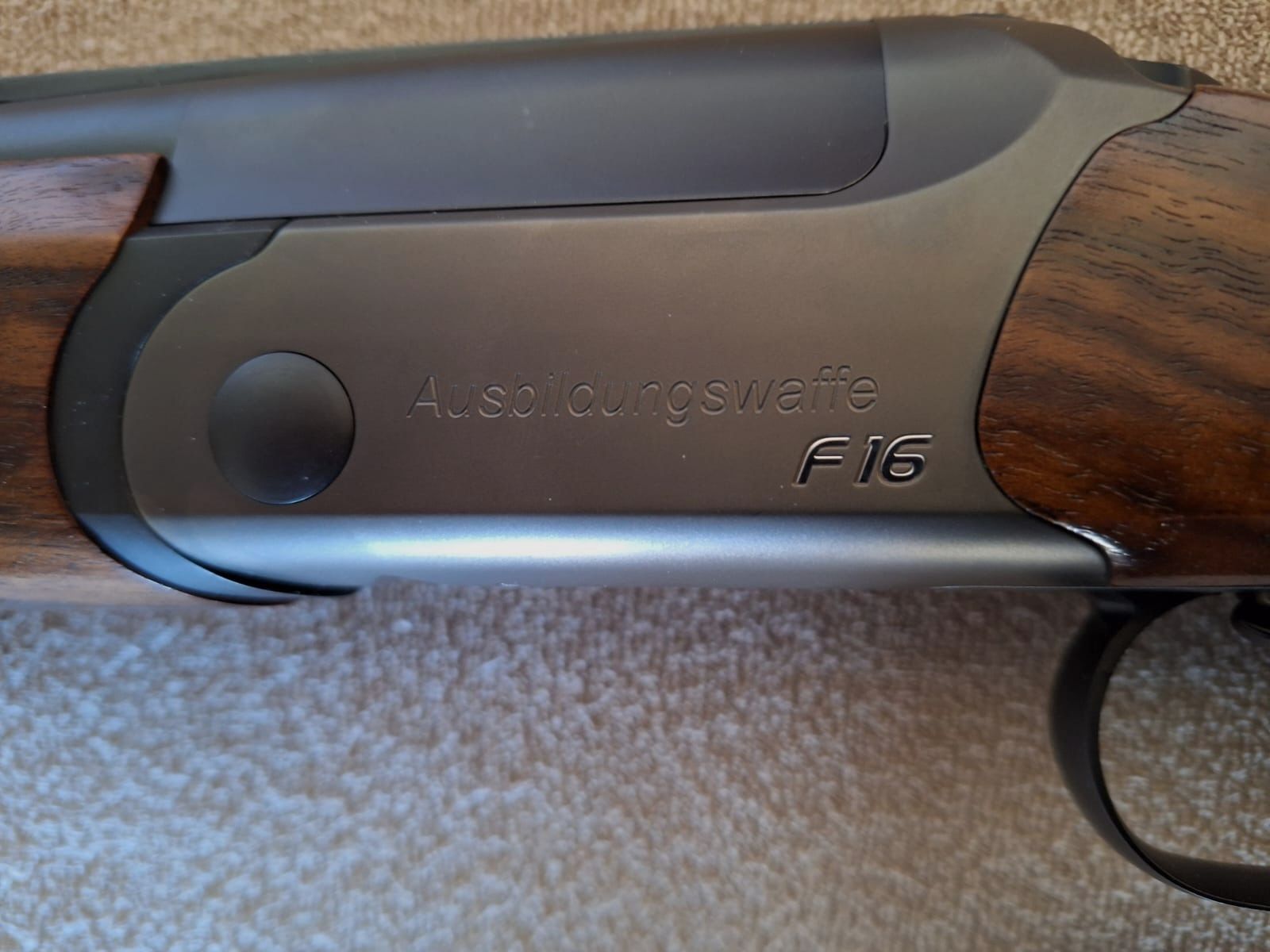 Blaser F 16