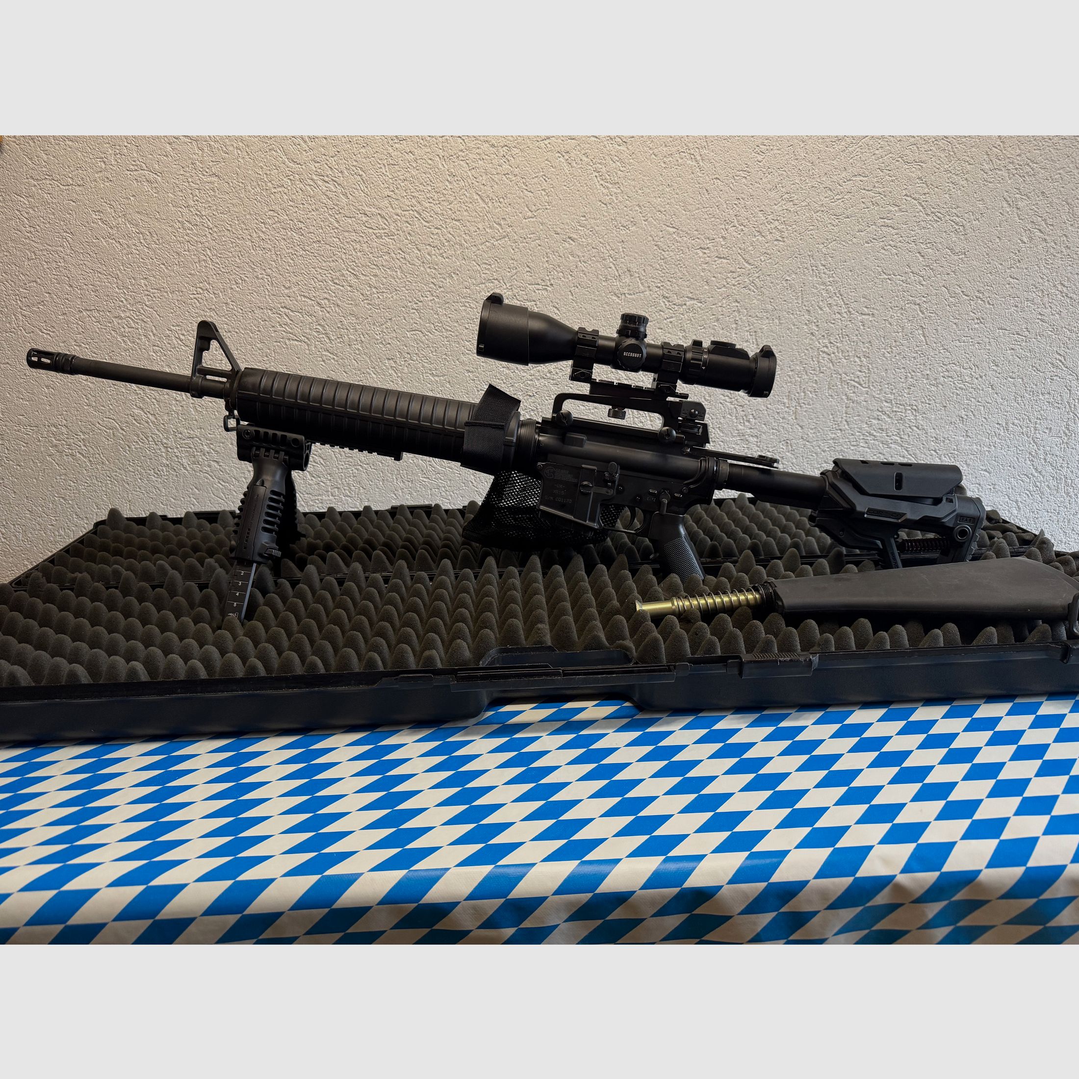 Selbstladebüchse Sabre -Defence XR15 20“ ( M16) mit ZF und Zweibein