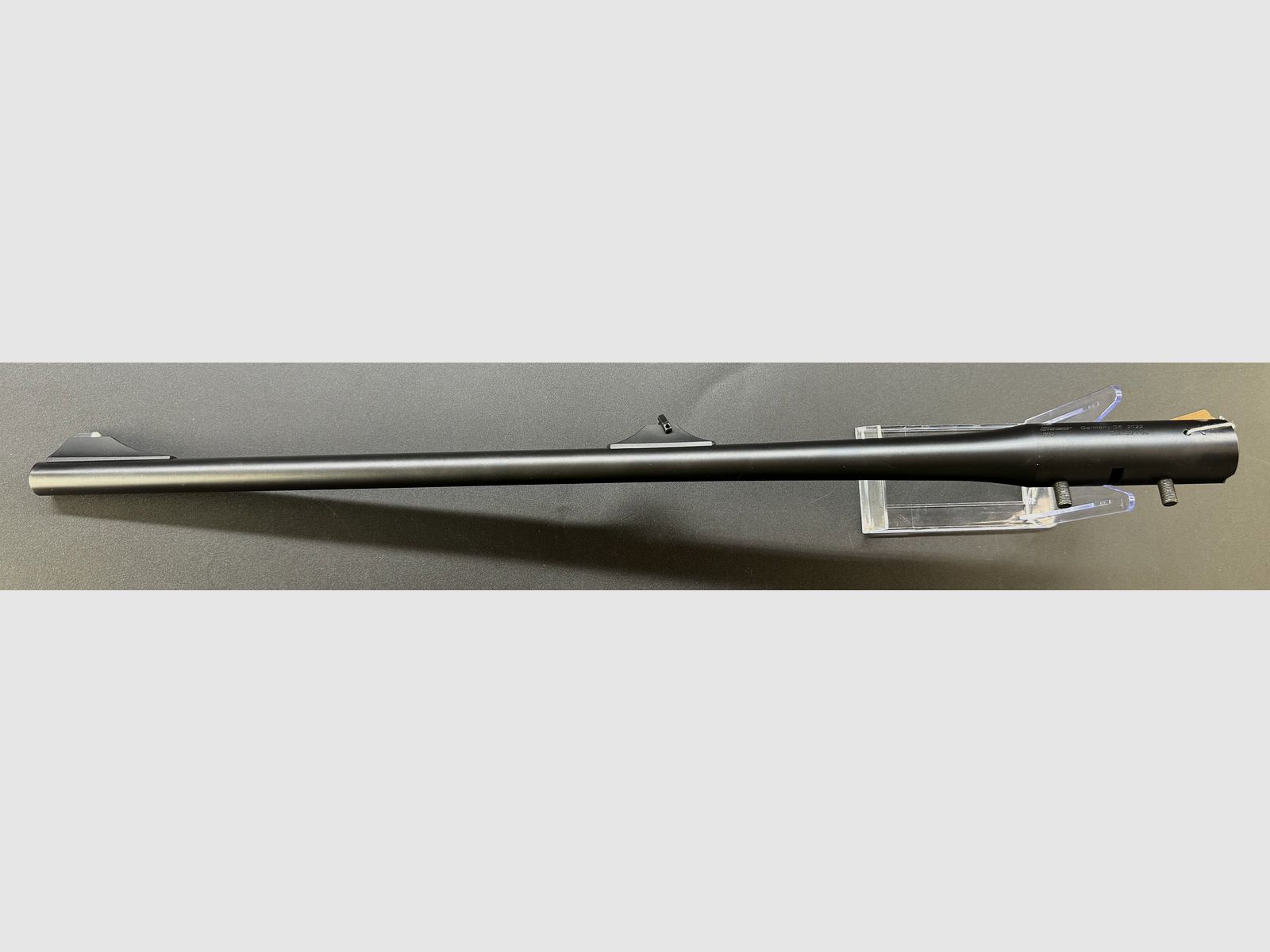 Blaser R8 Lauf Kaliber: .30-06Spring (Standard-Ausführung) mit offene Visierung mit Magazineinsatz