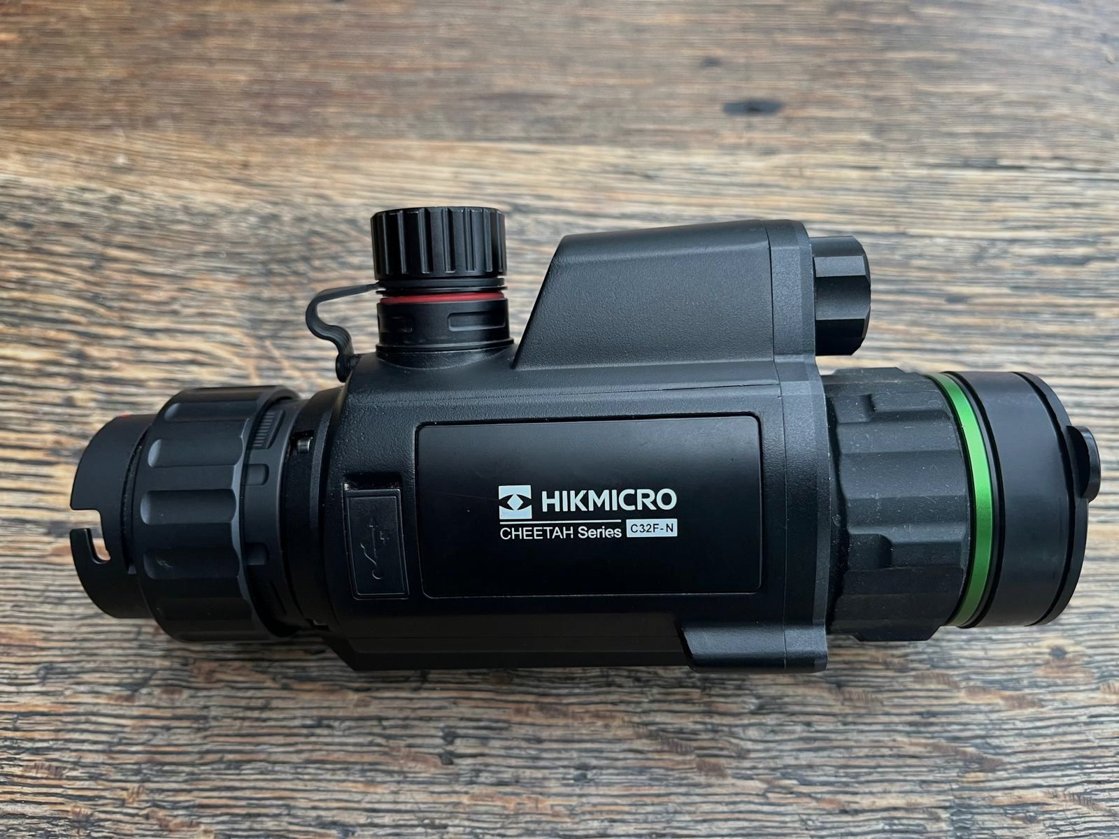 HIKMICRO Cheetah C32F 940nm digitales Nachtsicht-Monokular inkl. Rusan Adapter.