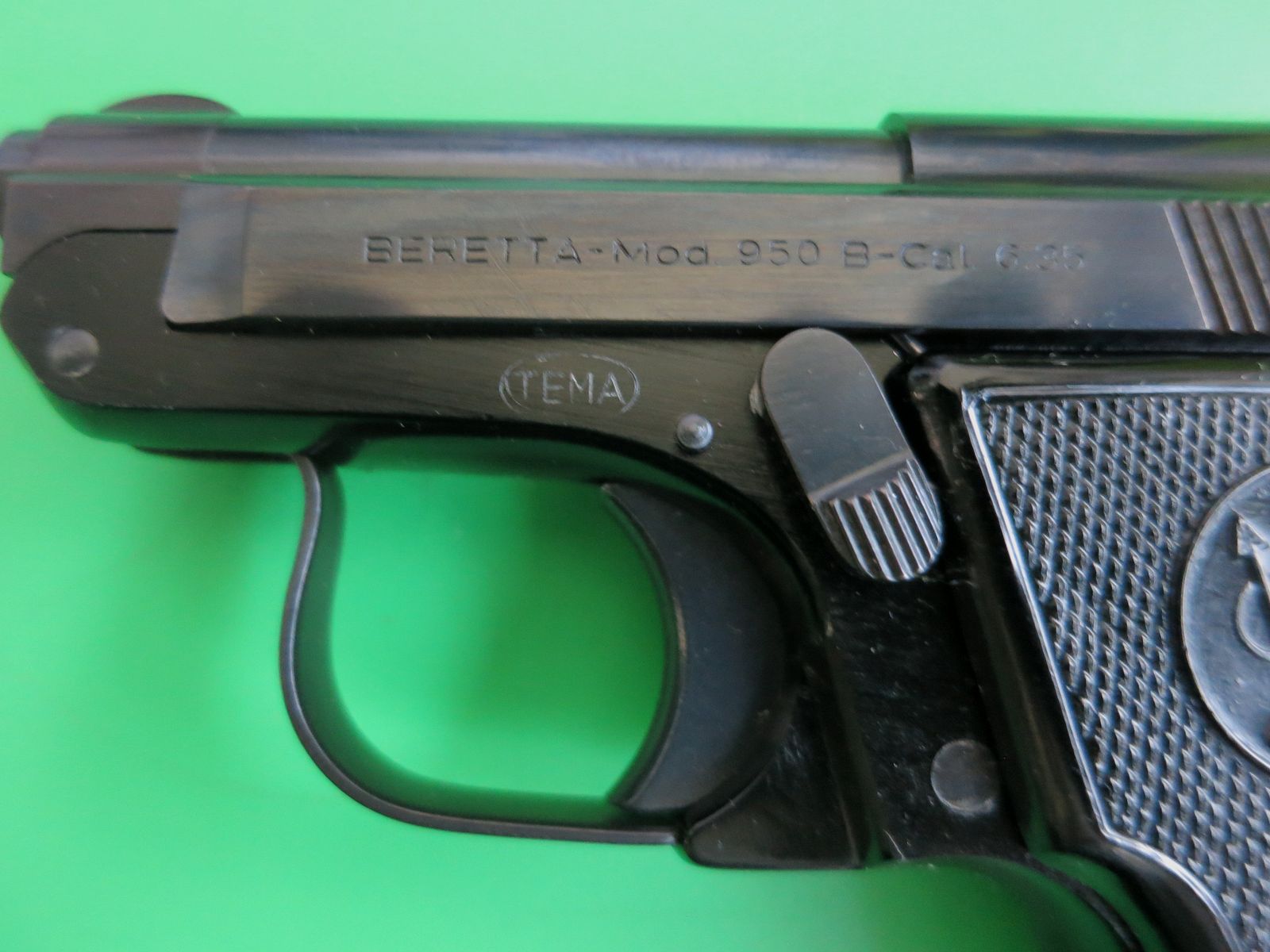 Pietro Beretta 950B pistolet à percussion semi-automatique à bascule 6,35 Browning « MADE IN BRAZIL », comme neuf       #55