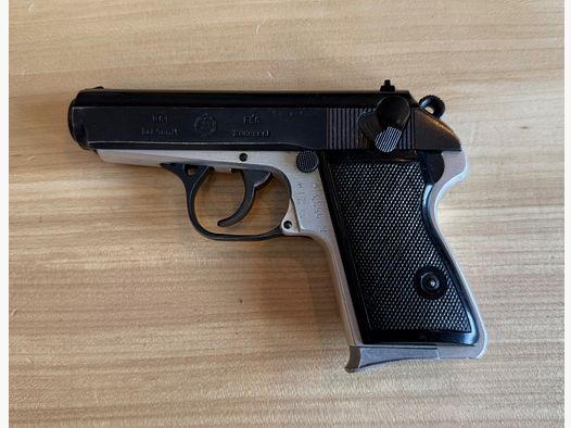Pistolet półautomatyczny FÉG Mod. R61 kal. 9mm