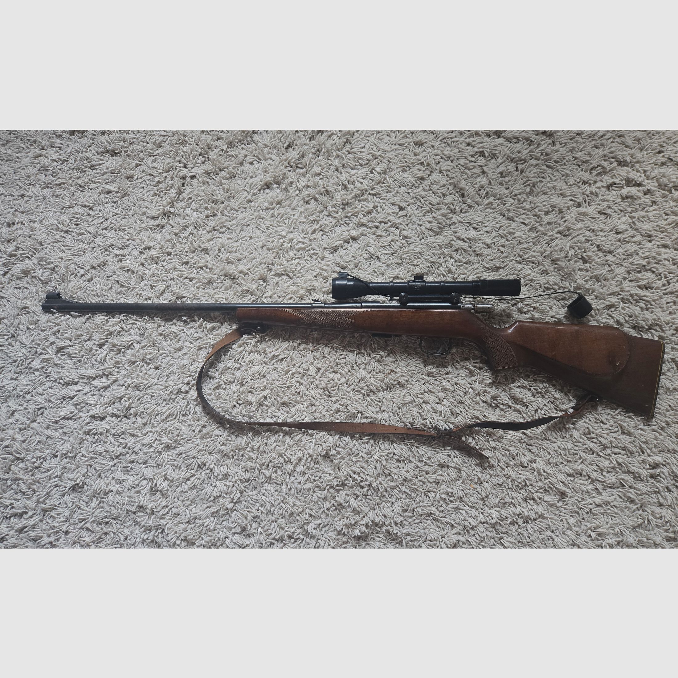 Rifle Anschütz Model 1416 Cal. .22lr incl Waldläufer SUPERIOR 4x20