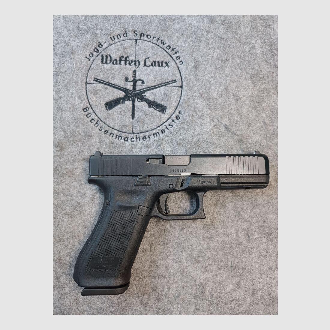Glock Mod. 17 Gen.5 OR as good as new!