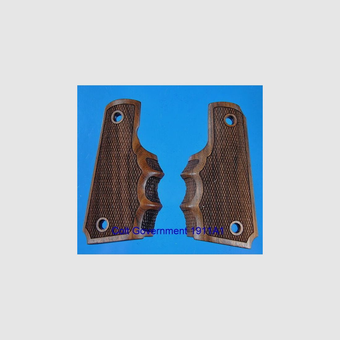 Nussbaum-Griffschalen für Colt 1911A1 Governement mit Fischhaut und Fingerrillen